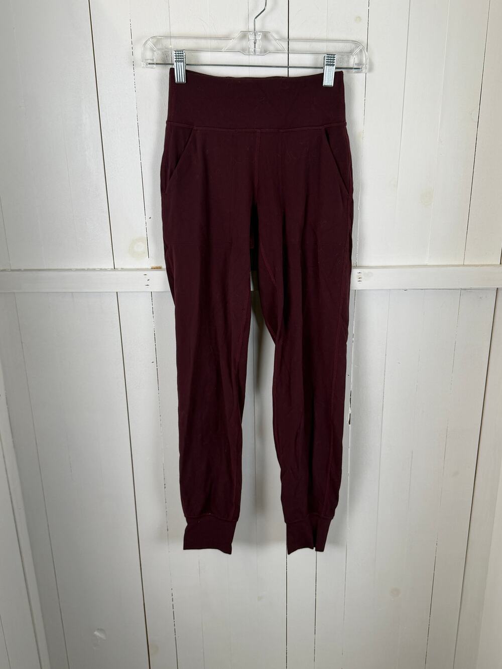 Lululemon Red Jogger Pants Women's Size 2 Nylon Excellent